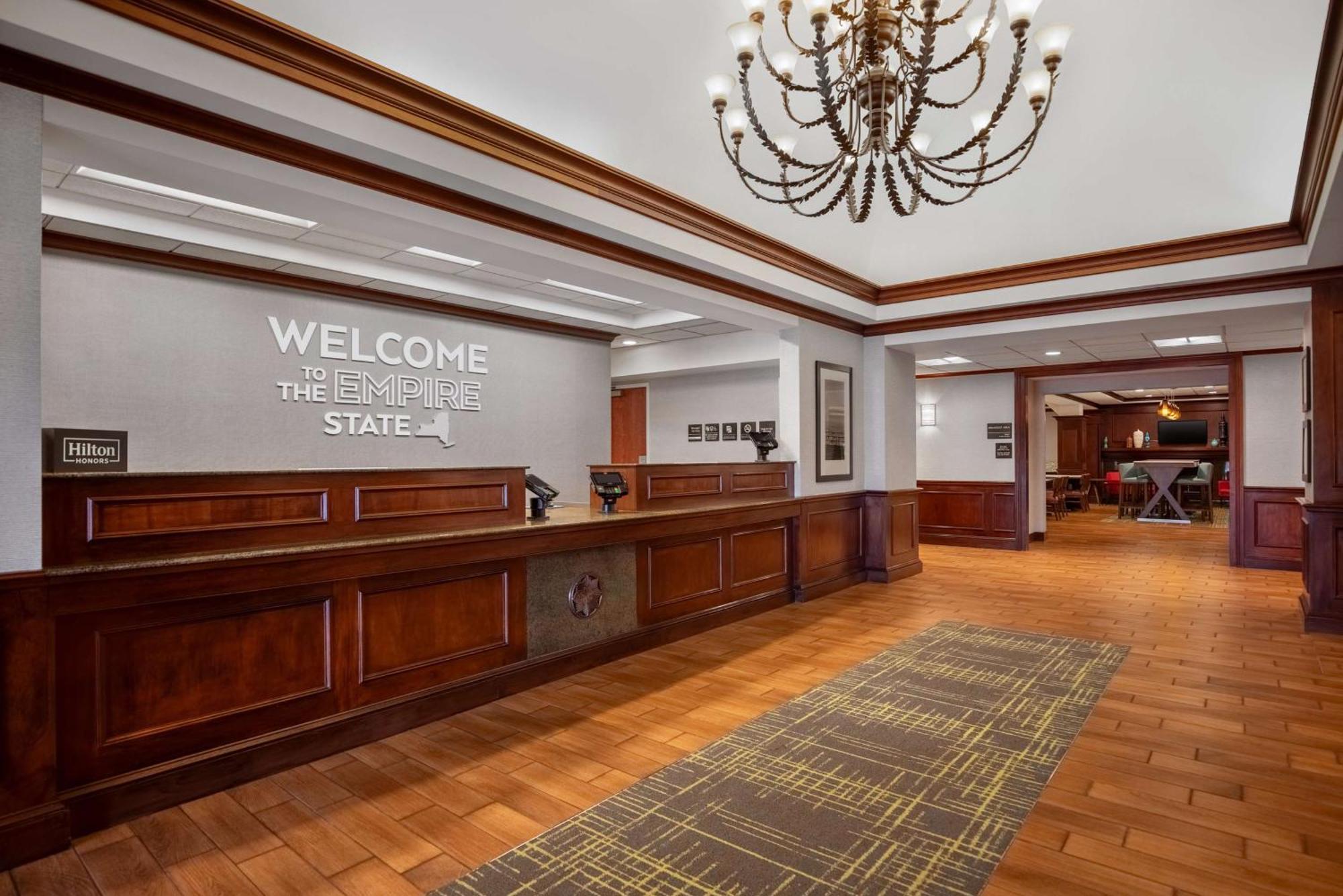Hampton Inn Long Island-Brookhaven Farmingville Exteriér fotografie
