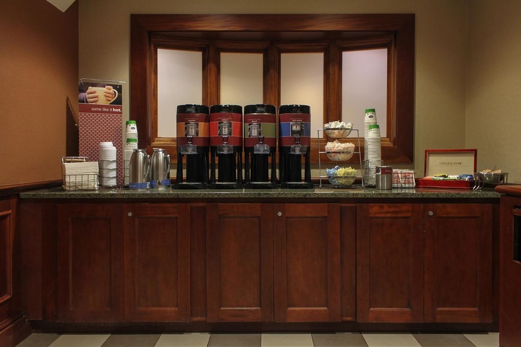 Hampton Inn Long Island-Brookhaven Farmingville Restaurace fotografie